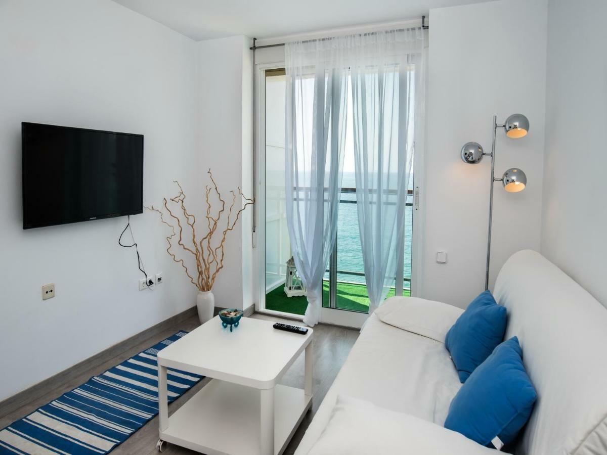 Helios Home Alicante Exterior photo